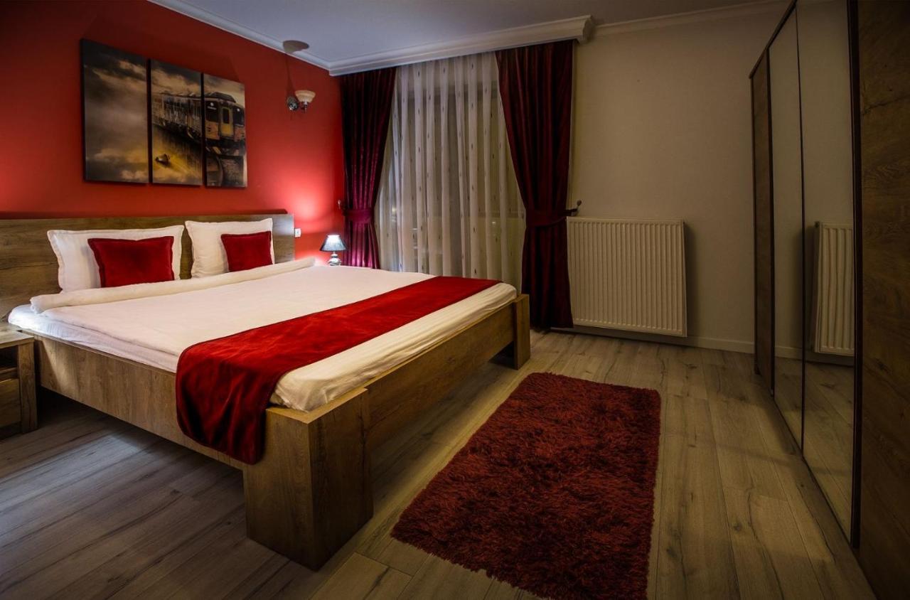 Bentley Apartments Priştine Dış mekan fotoğraf